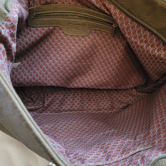 Christian Siriano Bag - Picture 5 of 9